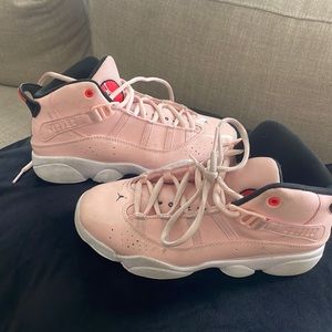 Girls, pink Jordans size 3 youth only wore them once